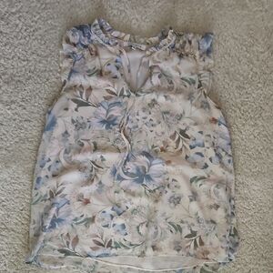 Rose & Olive Gray Tan Ruffled Blouse